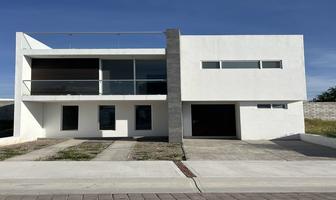 Foto de inmueble en calle ., Col. Cañadas del Arroyo C.P. 76922, Corregidora
