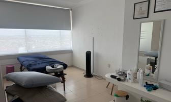 Foto de inmueble en Venta Renta Consultorio Queretaro  Hospital H+ Zaragoza #16, Col. Centro C.P. 76000, Querétaro