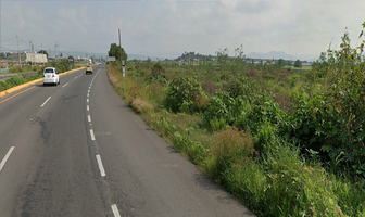 Foto de inmueble en carretera estatal 210, Col. Ciudad Maderas C.P. 76246, El Marqués