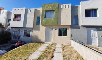 Foto de inmueble en valle de mompani, Col. Ciudad del Sol Sección Valle de Santiago C.P. 76116, Querétaro