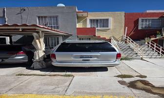 Foto de inmueble en valle de mompani, Col. Ciudad del Sol Sección Valle de Santiago C.P. 76116, Querétaro