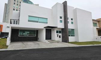 Foto de inmueble en boulevard centro sur, Col. Claustros del Sur C.P. 76093, Querétaro