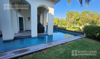 Foto de inmueble en Casa en Venta con Acabados de Lujo en Club Campestre, Col. Club Campestre C.P. 76190, Querétaro