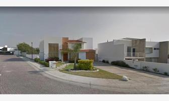 Foto de inmueble en LAGO DE CHAPALA #135, Col. Colinas de Juriquilla C.P. 76230, Querétaro