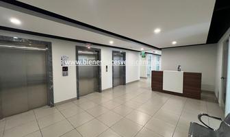Foto de inmueble en Av. Fray Luis de León, Col. Colinas del Cimatario C.P. 76090, Querétaro