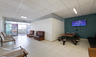 Foto de inmueble en Luis Vega y Monroy, Col. Colinas del Cimatario C.P. 76090, Querétaro