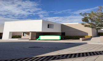 Foto de inmueble en Av. Lago Pátzcuaro, Col. Cumbres del Lago C.P. 76230, Querétaro