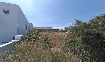 Foto de inmueble en Avenida Lago de Patzcuaro, Col. Cumbres del Lago C.P. 76230, Querétaro