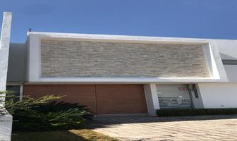 Foto de inmueble en Lago Pátzcuaro, Col. Cumbres del Lago C.P. 76230, Querétaro