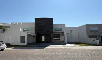 Foto de inmueble en Lago Pátzcuaro #439, Col. Cumbres del Lago C.P. 76230, Querétaro