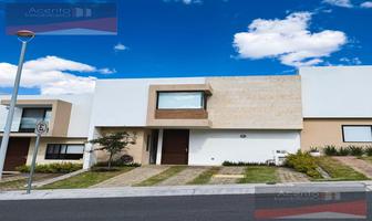Foto de inmueble en Av. Paseo de las Pitahayas #42, Col. Desarrollo Habitacional Zibata C.P. 76269, El Marqués
