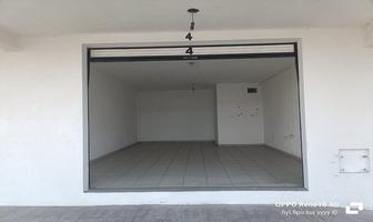 Foto de inmueble en Av. PLan de San Luis, Col. Eduardo Loarca Castillo C.P. 76118, Querétaro