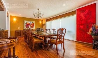 Foto de inmueble en Casa en Venta en El Campanario, Frente a Campo de Golf con Alberca, Precio de Oportunidad, Col. El Campanario C.P. 76146, Querétaro