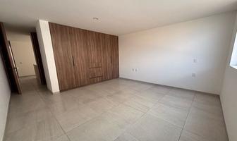 Foto de inmueble en Av. del Bosque, Col. El Condado C.P. 76922, Corregidora