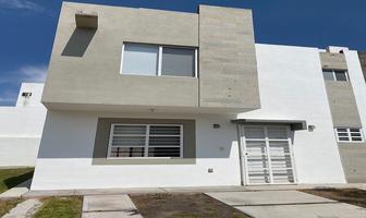 Foto de inmueble en Blvd Emperador, Col. El Rosario C.P. 76260, El Marqués