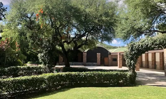 Foto de inmueble en ANILLO VIAL JUNIPERO SERRA, Col. El Salitre C.P. 76127, Querétaro