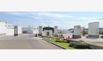 Foto de inmueble en Av de la Cantera #2491, Col. Ex-Hacienda Santana C.P. 76116, Querétaro