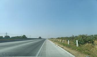 Foto de inmueble en Carretera Queretaro -  Celaya, Col. Fuentes Residencial C.P. 76137, Querétaro