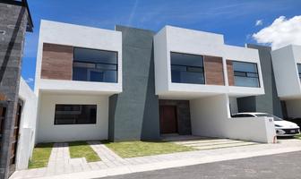 Foto de inmueble en Avenida del Paraiso, Col. Grand Preserve C.P. 76226, Querétaro