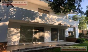 Foto de inmueble en Casa en Venta en Jurica  Querétaro. En Privada., Col. Jardines de Jurica C.P. 76118, Querétaro