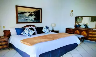 Foto de inmueble en Hacienda Chichimequillas #414, Col. Jardines de La Hacienda C.P. 76180, Querétaro