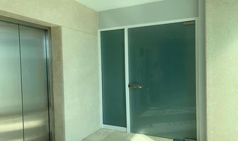 Foto de inmueble en Avenida 5 de Febrero, Jurica, Col. Jurica Pinar C.P. 76100, Querétaro