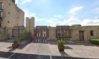Foto de inmueble en Blvd. Arco de piedra  #60, Col. Jurica Pinar C.P. 76100, Querétaro