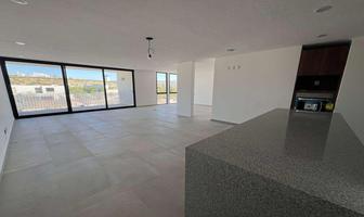 Foto de inmueble en av antea, Col. Jurica Pinar C.P. 76100, Querétaro