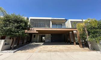 Foto de inmueble en Av. de los Portones, Col. Juriquilla C.P. 76226, Querétaro