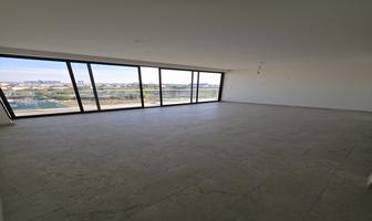 Foto de inmueble en Blvd. Universitario, Col. Juriquilla C.P. 76226, Querétaro