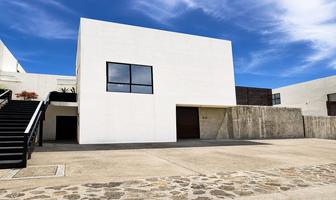 Foto de inmueble en San Isidro Juriquilla, Col. Juriquilla C.P. 76226, Querétaro