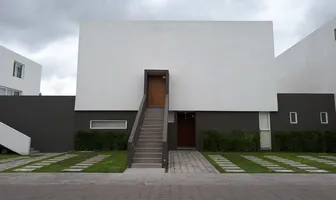 Foto de inmueble en ANILLO VIAL II FRAY JUNIPERO SERRA #2501Int. 12, Col. Juriquilla Santa Fe C.P. 76230, Querétaro