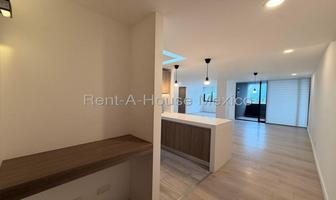 Foto de inmueble en Avenida Santa Fe, Col. Juriquilla Santa Fe C.P. 76230, Querétaro