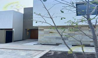 Foto de inmueble en Venta Casa DE Tres Niveles CON Amenidades DE Lujo EN Juriquilla, Querétaro, Col. Juriquilla C.P. 76226, Querétaro