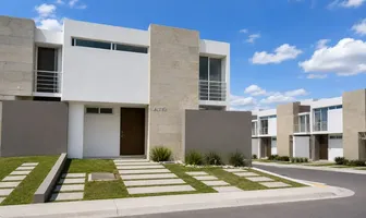 Foto de inmueble en BLVD ESMERALDA #9A, Col. La Esmeralda C.P. 76117, Querétaro