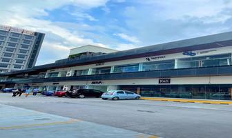 Foto de inmueble en Av. Universidad, Col. La Piedad C.P. 76150, Querétaro