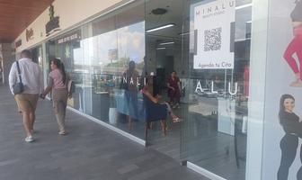 Foto de inmueble en Av. universidad, Col. La Piedad C.P. 76150, Querétaro