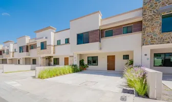 Foto de inmueble en Anillo Vial Junipero Serra #8900, Col. La vista Residencial C.P. 76146, Corregidora
