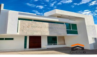 Foto de inmueble en Paseo de las lomas, Col. Lomas de Juriquilla C.P. 76226, Querétaro