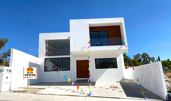 Foto de inmueble en paseo de las lomas, Col. Lomas de Juriquilla C.P. 76226, Querétaro