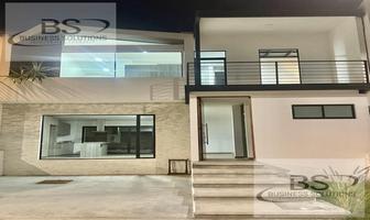Foto de inmueble en SAN Isidro Juriquilla, Col. Lomas de San Isidro C.P. 76226, Querétaro