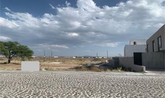 Foto de inmueble en Av. de los Santos, Col. Lomas del Campanario II C.P. 76146, Querétaro