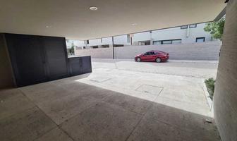 Foto de inmueble en Avenida de los Santos, Col. Lomas del Campanario II C.P. 76146, Querétaro