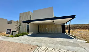 Foto de inmueble en Avenida de los Santos #1004, Col. Lomas del Campanario III C.P. 76146, Querétaro