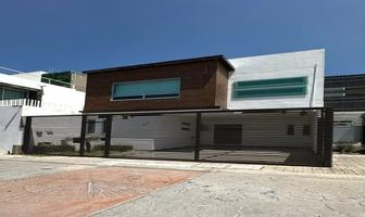 Foto de inmueble en Sendero de La Paz, Col. Milenio III Fase A C.P. 76060, Querétaro