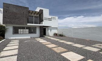 Foto de inmueble en Boulevard de la Nación, Col. Misión Bucareli Norte C.P. 76148, Querétaro