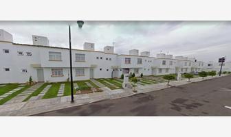 Foto de inmueble en AV MERCEDARIOS #0, Col. Misión de Santa Cruz C.P. 76804, San Juan del Río