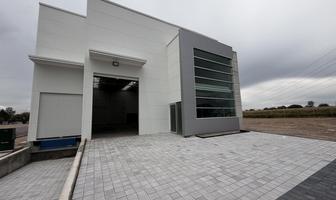Foto de inmueble en Bodega Industrial en Zona Salida a la Cdmx, Marqués, Querétaro. GPS, Col. Palo Alto C.P. 76213, Querétaro
