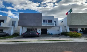 Foto de inmueble en Anillo Vial Fray Junipero #75, Col. Paseo San Junípero C.P. 76146, Querétaro