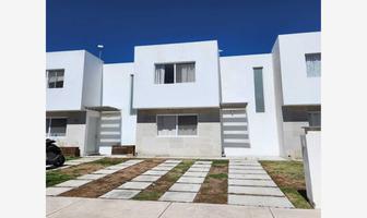 Foto de inmueble en Avenida santuarios #Condominio caobaInt. 12, Col. Paseos del Bosque C.P. 76910, Corregidora